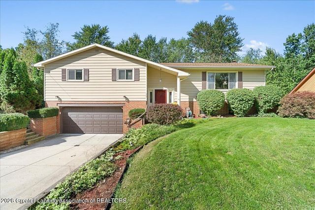 1220 Sandhill Drive, Dewitt, MI 48820