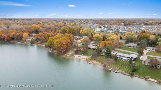 1220 Sandhill Drive, Dewitt, MI 48820