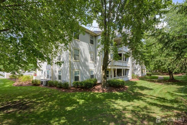 103 Sequoia Court 11, Princeton, NJ 08540