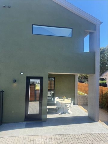 355 Newland, Los Angeles, CA 90042