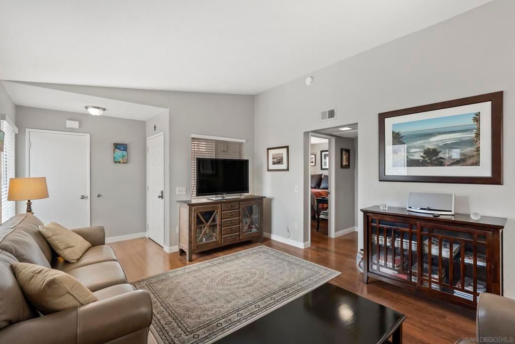 7439 Altiva Pl, Carlsbad, CA 92009 — photo 5