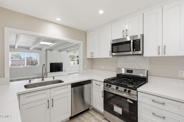 3450 Frankfort Court, Oxnard, CA 93033