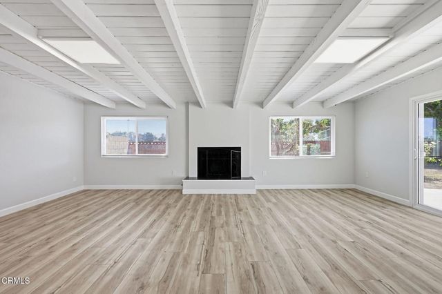 3450 Frankfort Court, Oxnard, CA 93033