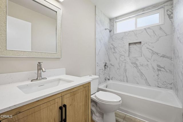 3450 Frankfort Court, Oxnard, CA 93033
