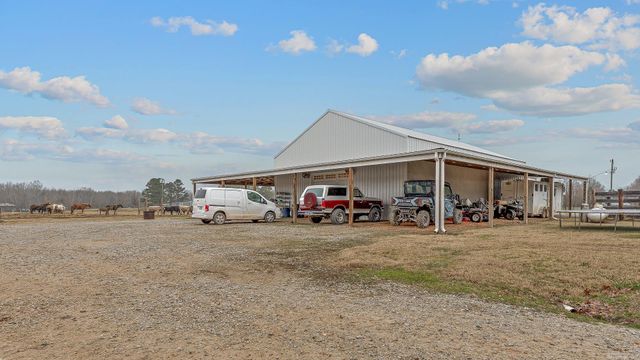 1323 CR 304, Jonesboro, AR 72401