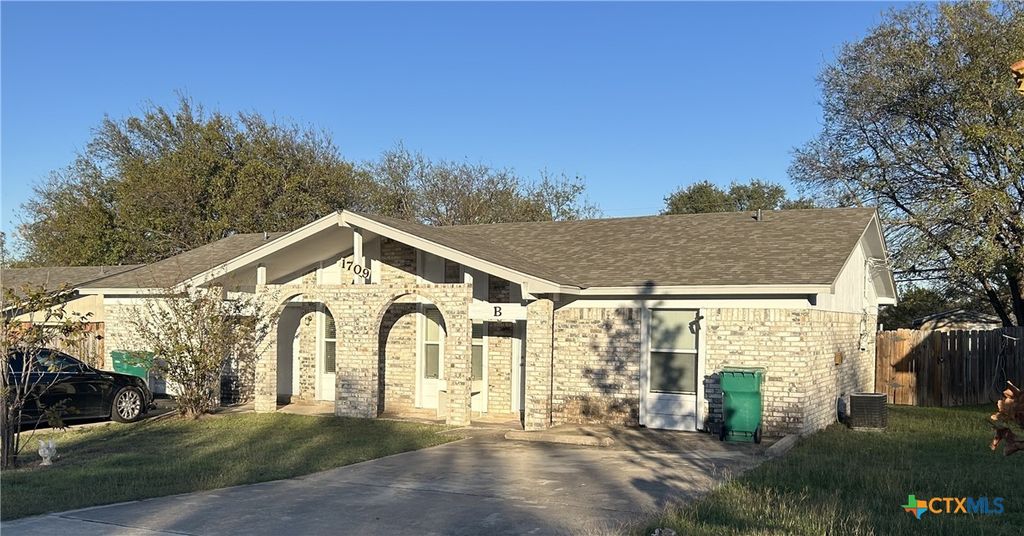 1709 Indian Trail, Harker Heights, TX 76548