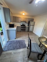 59 Ridge Road 3, Naugatuck, CT 06770