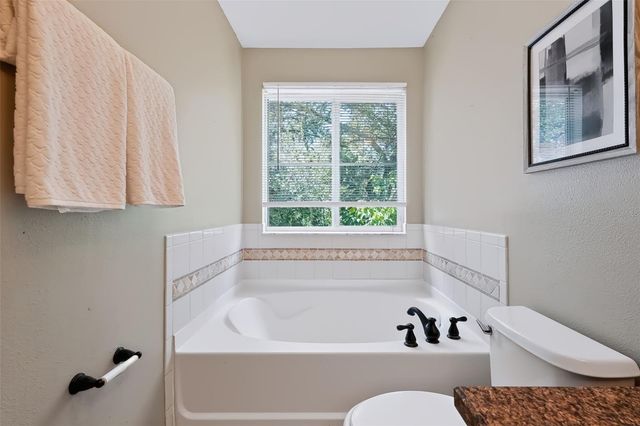 4525 LIMERICK DRIVE, Tampa, FL 33610