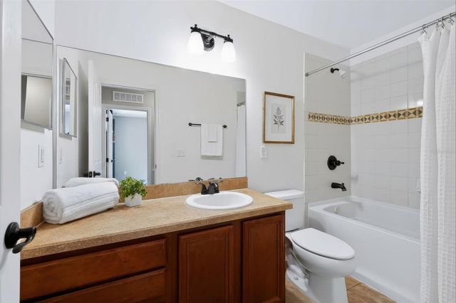 4525 LIMERICK DRIVE, Tampa, FL 33610