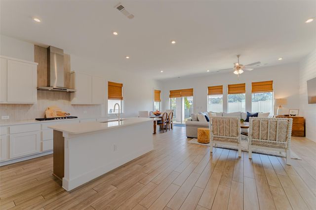 504 Alava WAY, Liberty Hill, TX 78642