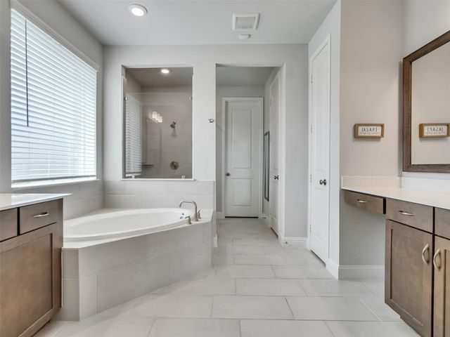 17204 Begonia Bend Drive, Conroe, TX 77302