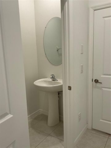 10380 LAVENDER ASTER TRAIL, San Antonio, FL 33576