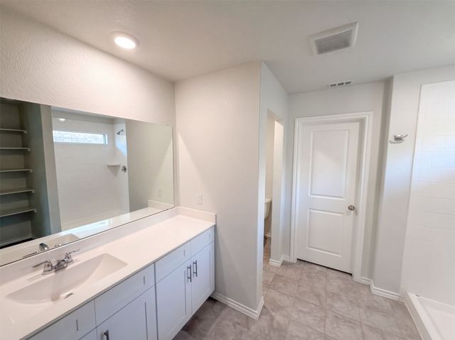 517 Bronze Circle W, Springtown, TX 76082