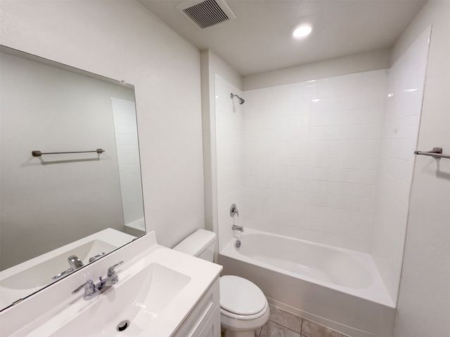 517 Bronze Circle W, Springtown, TX 76082