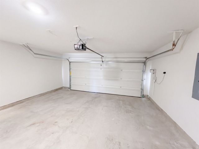 517 Bronze Circle W, Springtown, TX 76082