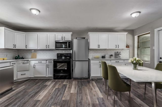 608 W Lobit Street, Baytown, TX 77520