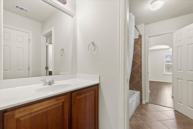 2105 Bindon DR, Cedar Park, TX 78613