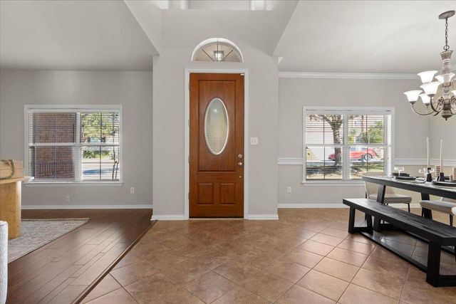 2105 Bindon DR, Cedar Park, TX 78613