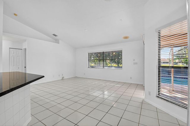 172 Monterey Way, Royal Palm Beach, FL 33411