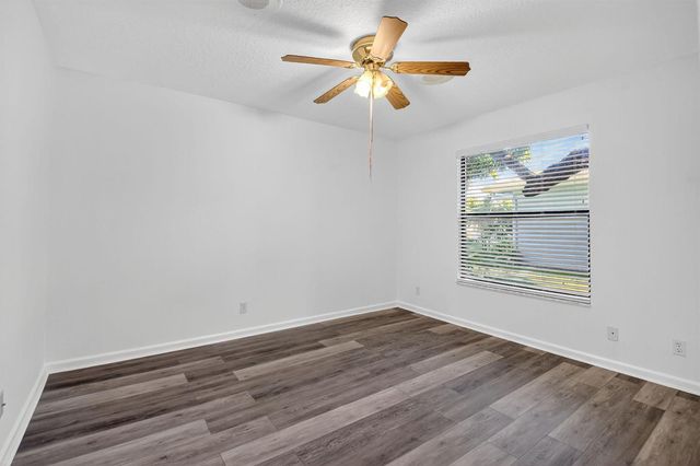 172 Monterey Way, Royal Palm Beach, FL 33411