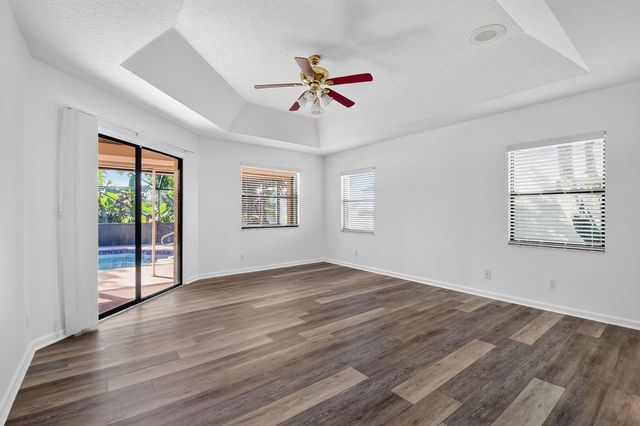 172 Monterey Way, Royal Palm Beach, FL 33411