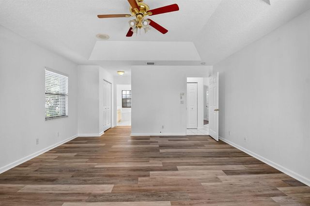 172 Monterey Way, Royal Palm Beach, FL 33411