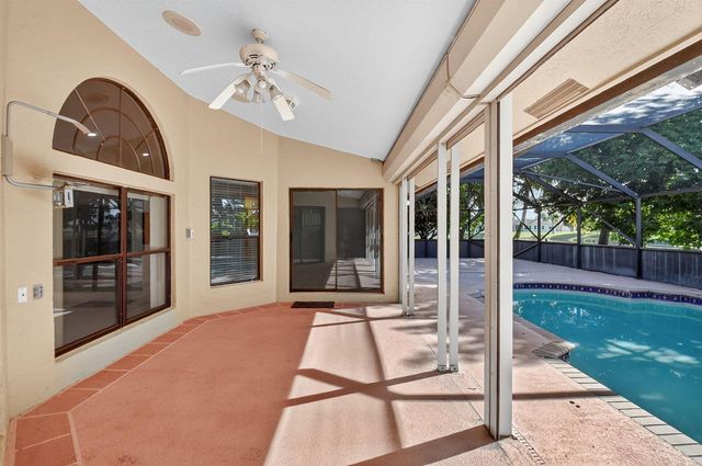 172 Monterey Way, Royal Palm Beach, FL 33411