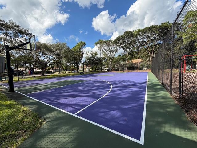 172 Monterey Way, Royal Palm Beach, FL 33411