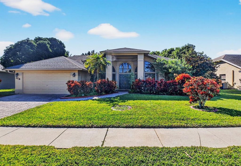 172 Monterey Way, Royal Palm Beach, FL 33411