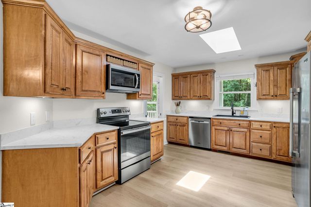 125 Christie Lane, Piedmont, SC 29673