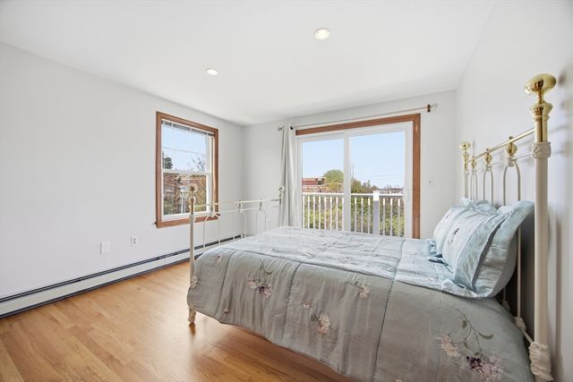50 Harborview Rd, Hull, MA 02045