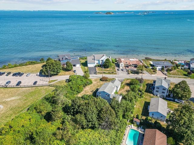 50 Harborview Rd, Hull, MA 02045
