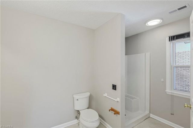 807 Silver Dapple Lane, Kernersville, NC 27284