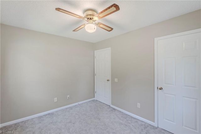 807 Silver Dapple Lane, Kernersville, NC 27284
