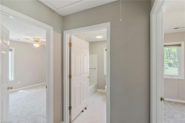 807 Silver Dapple Lane, Kernersville, NC 27284