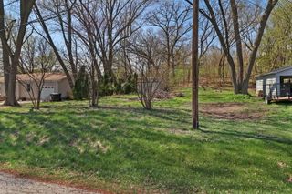 5207 N Lake Street, Mchenry, IL 60050