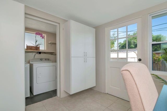 5132 OXFORD AVENUE N, St Petersburg, FL 33710