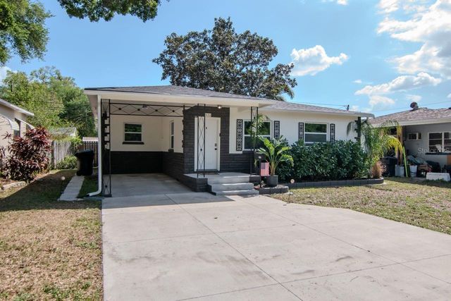 5132 OXFORD AVENUE N, St Petersburg, FL 33710