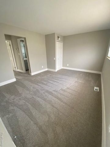 6511 Caribou Street, Westland, MI 48185