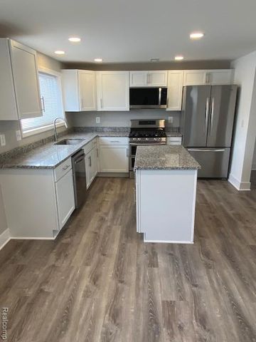 6511 Caribou Street, Westland, MI 48185