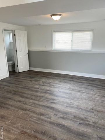 6511 Caribou Street, Westland, MI 48185