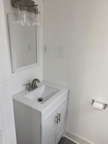 6511 Caribou Street, Westland, MI 48185