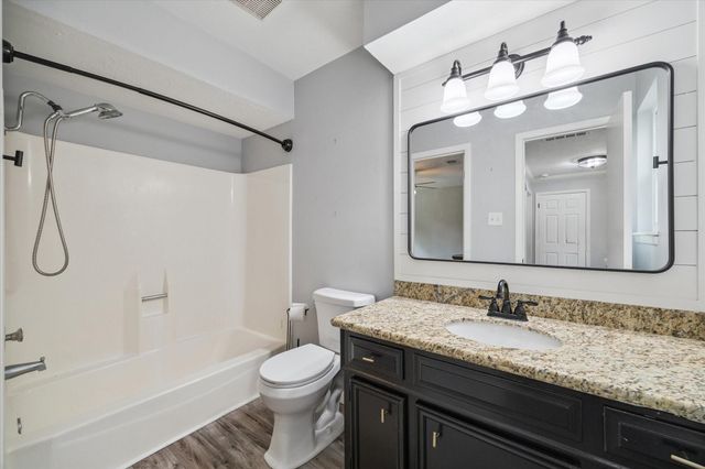 2007 Seven Oaks Drive, Kingwood, TX 77339