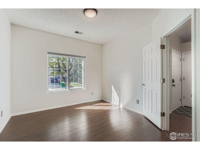 5220 S Sicily St, Aurora, CO 80015