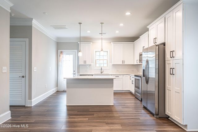 315 Mashie Court, West End, NC 27376