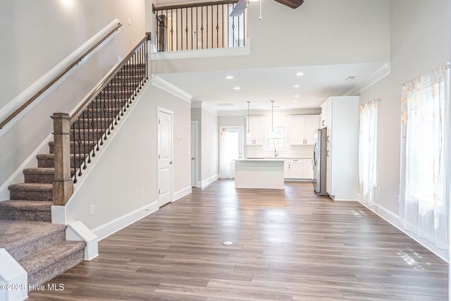 315 Mashie Court, West End, NC 27376