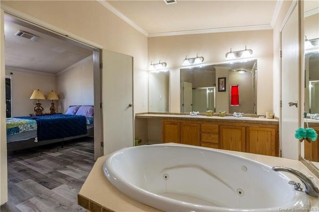 7322 Tammy Lane, Lake Charles, LA 70607