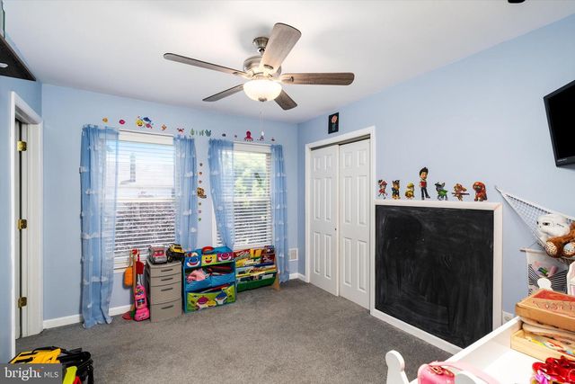 28 BENTLEY AVE, Hamilton, NJ 08619