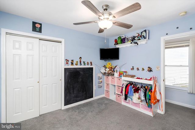 28 BENTLEY AVE, Hamilton, NJ 08619