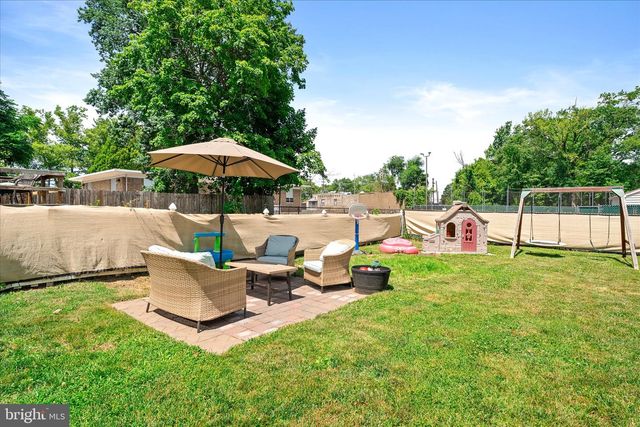 28 BENTLEY AVE, Hamilton, NJ 08619